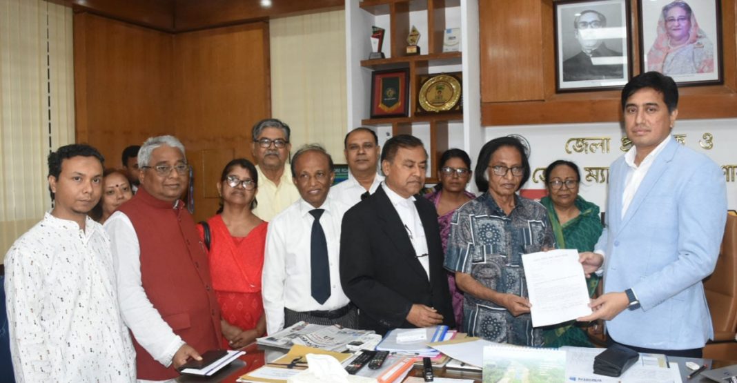 যশোর জেলা পরিষদের শতবর্ষী ভবন রক্ষার দাবিতে প্রধানমন্ত্রী বরাবর 