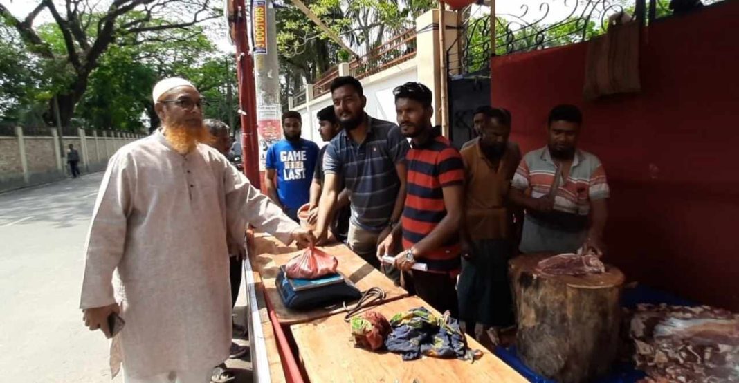 যশোরের ৬৫০ টাকায় গরুর মাংস বিক্রি করছে সাসস