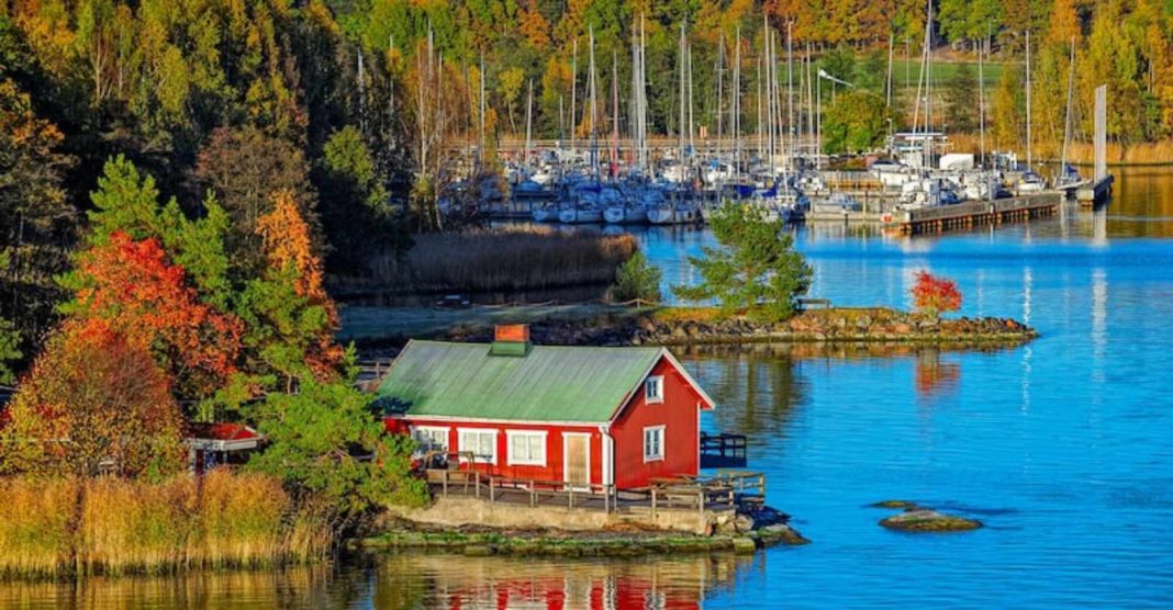 আবারও সুখী দেশের তালিকায় শীর্ষে ফিনল্যান্ড, বাংলাদেশ ১২৯তম