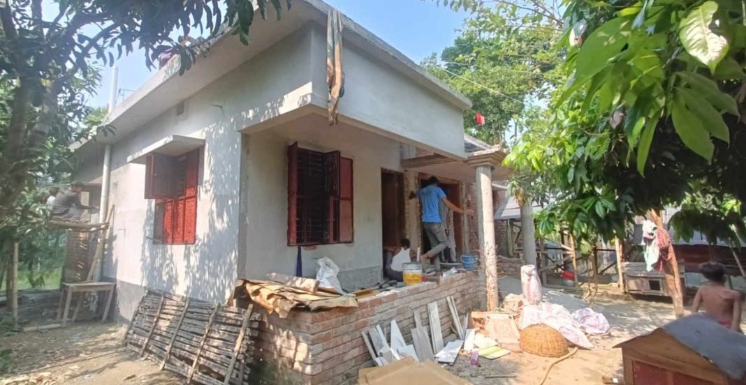 বিদেশে পাঠানোর কথা বলে প্রতারণা; ললিতাহাদ গ্রামে নিঃস্ব বহু পরিবার