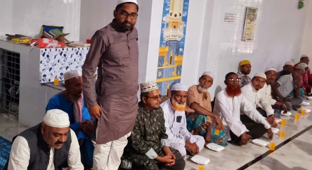 কেশবপুরের মির্জানগরে দোয়া ও ইফতার মাহফিল অনুষ্ঠিত