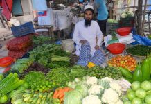 রমজানের প্রথম দিন থেকেই যশোরে মূল্যবৃদ্ধির গরমে ‘সিদ্ধ’ মানুষ