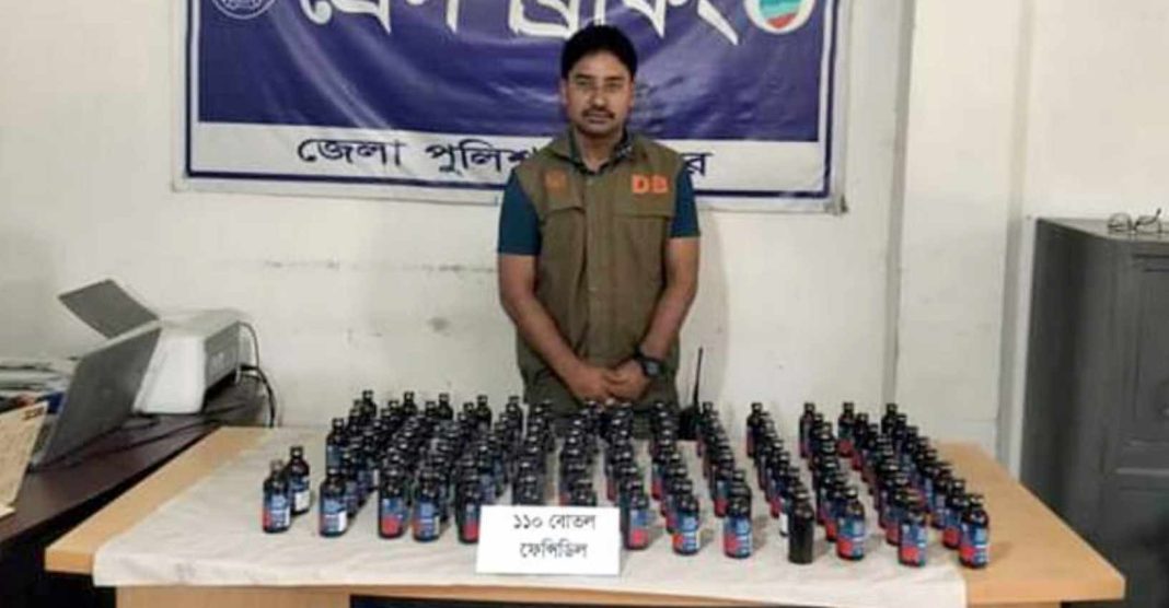 বেনাপোল সিমান্ত থেকে ১১০ বোতল ফেনসিডিল উদ্ধার!
