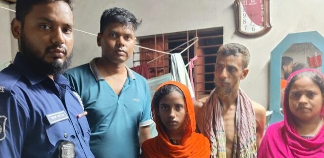 হারিয়ে যাওয়া শিশু কন্যা যশোর ও খুলনা জিআরপি'র সহযোগিতায় ফিরে পেল পরিবার
