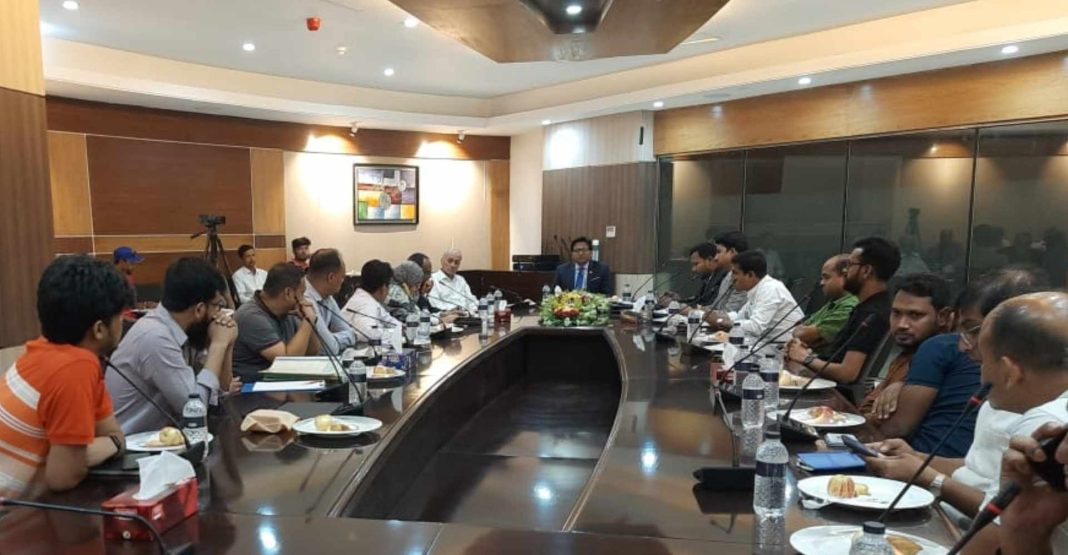 এনআরবি ব্যাংক ও এসএইচএসটিপিআইএ-এর মধ্যে এমওইউ স্বাক্ষর