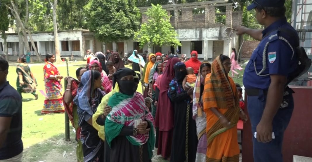 যশোর সদর উপজেলা নির্বাচন; বেলা বাড়ার সাথে সাথে বাড়ছে ভোটার