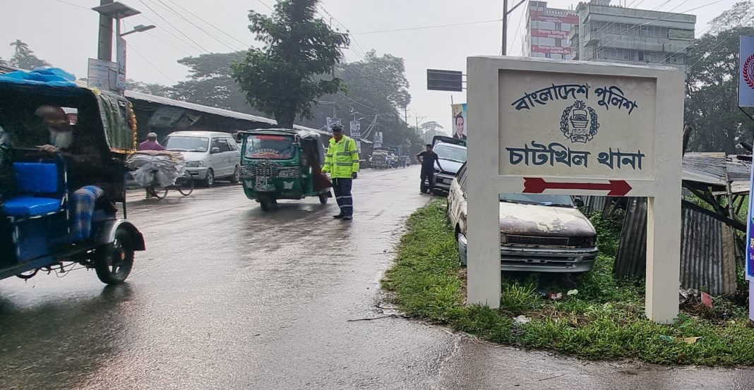 নামাজ-পড়ালেখা নিয়ে শাসন করায় ফাঁস নিল কিশোরী