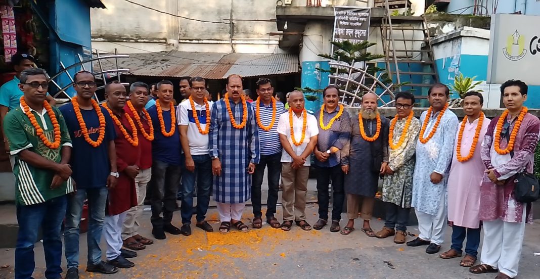 প্রেসক্লাব যশোরের নির্বাচনে সভাপতি জাহিদ হাসান টুকুন ও সাধারণ সম্পাদক এস এম তৌহিদুর রহমান 