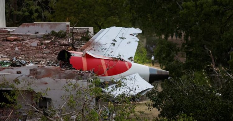 আহমেদাবাদে এয়ার ইন্ডিয়ার বিমান বিধ্বস্ত: ২৪১ জনের মৃত্যু